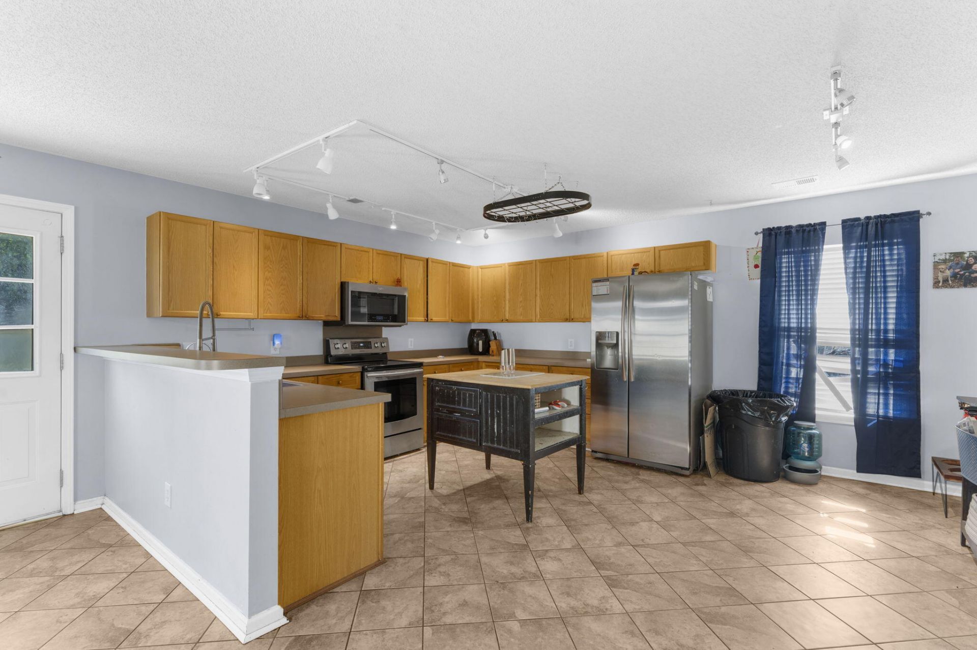 2030 Robin Wood Boulevard Photo 8