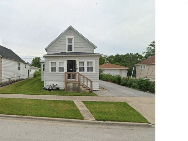 528 Garfield Avenue , Calumet City, IL 60409