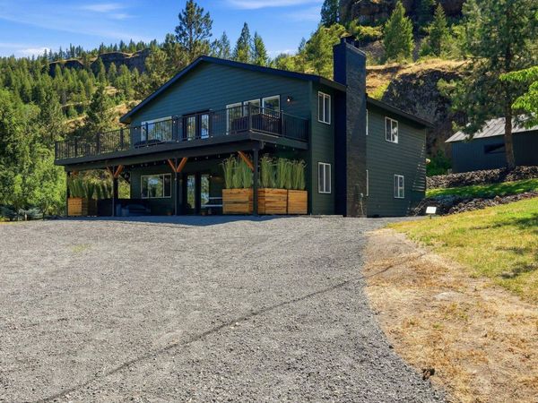 39301 Sterling Valley Rd, Lincoln, WA 99147