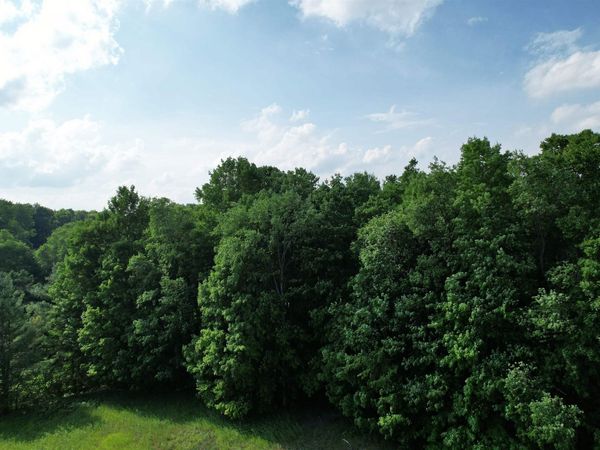 33 20 Road W, Mesick, MI 49668