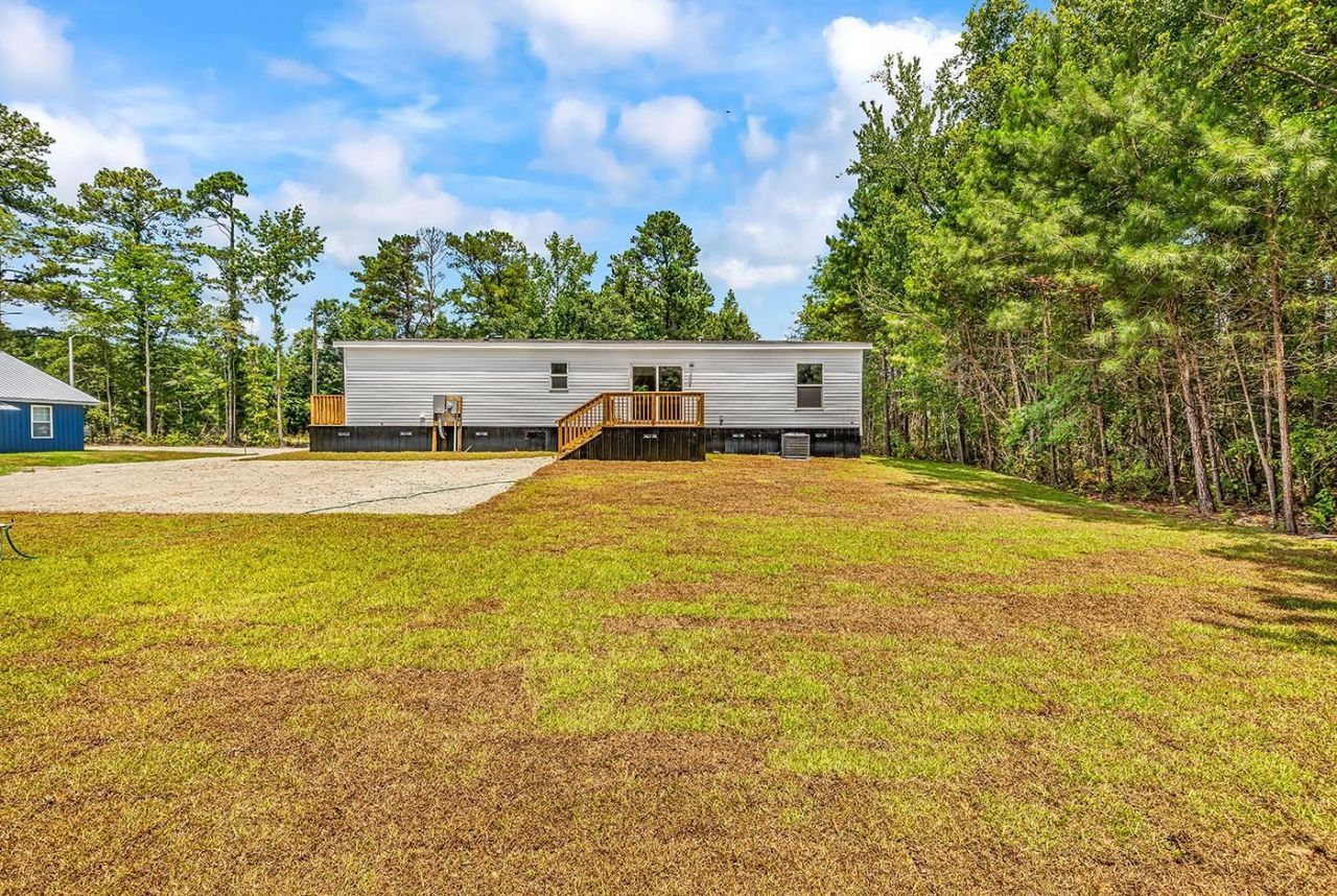2148 Hughes Gasque Rd. Photo 10
