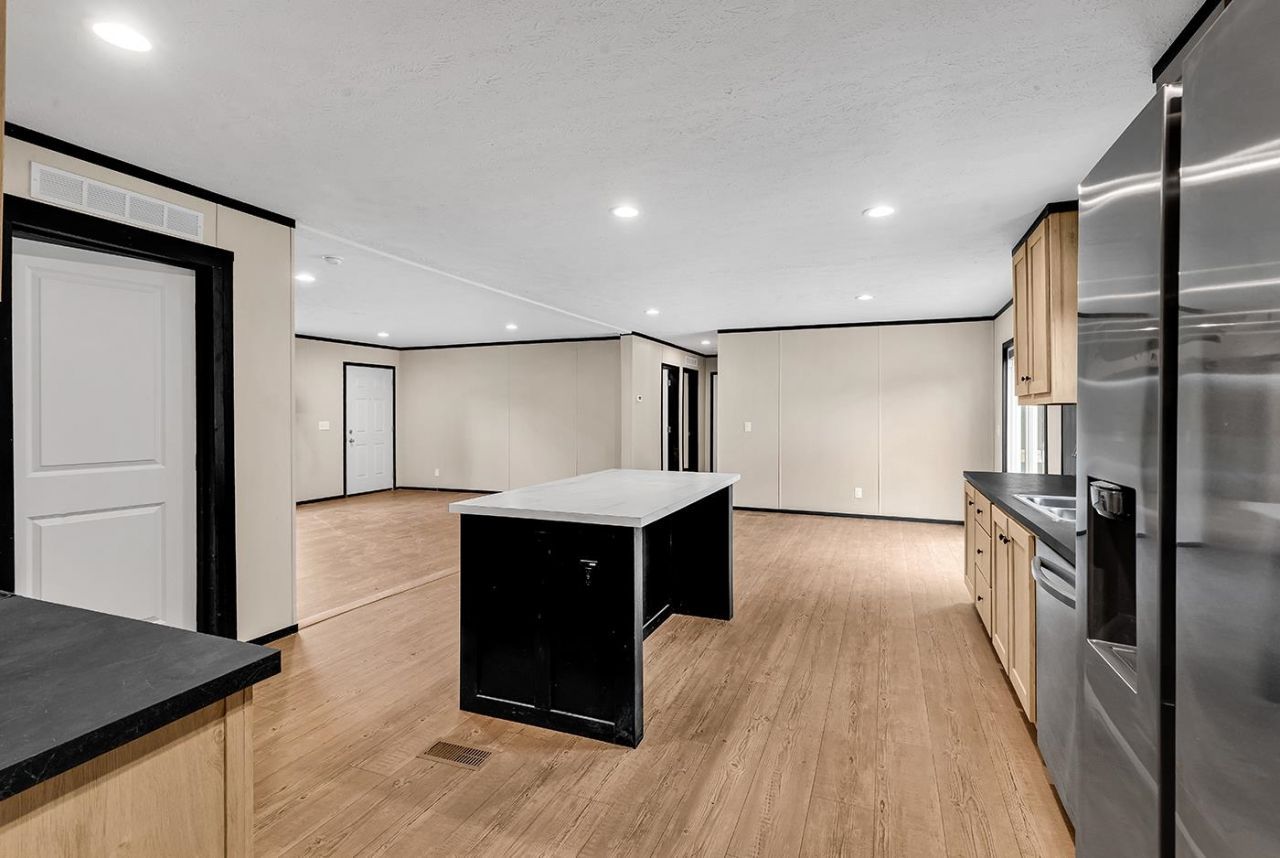 2148 Hughes Gasque Rd. Photo 5