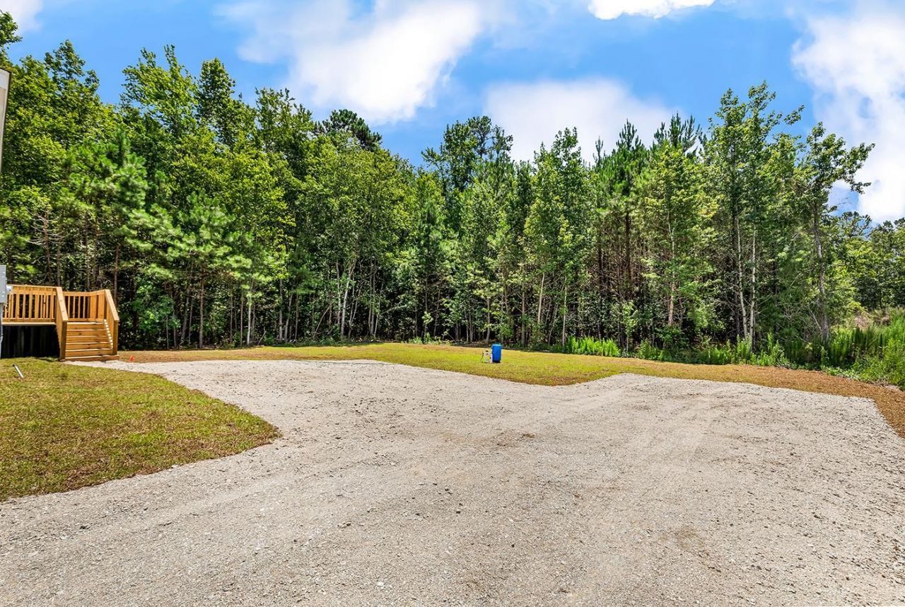 2148 Hughes Gasque Rd. Photo 5