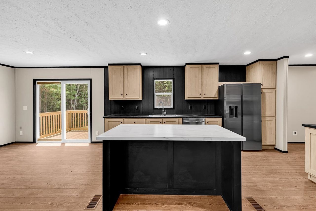 2148 Hughes Gasque Rd. Photo 6