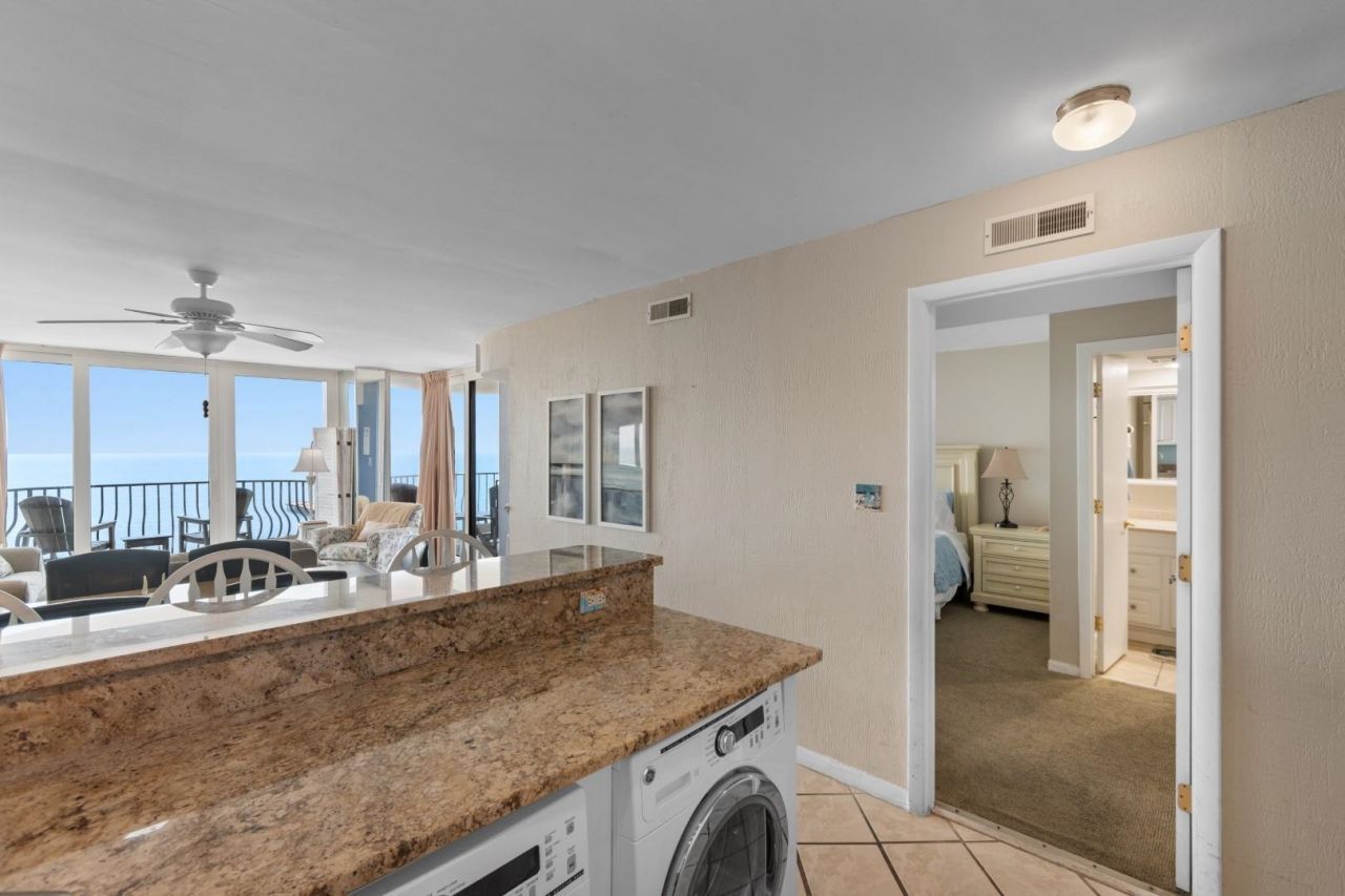 2500 N Ocean Blvd.  Photo 7