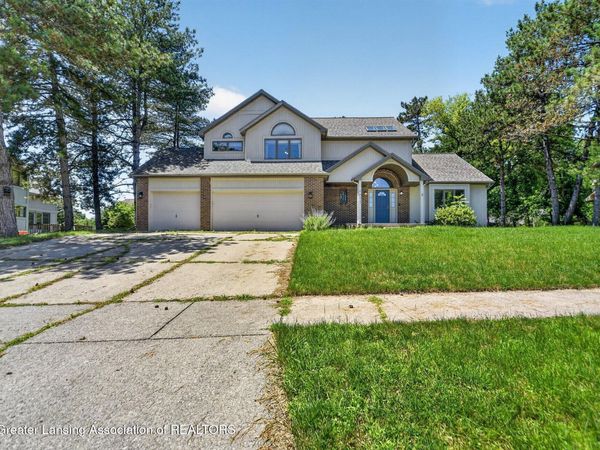 4215 Mariner Lane, Okemos, MI 48864