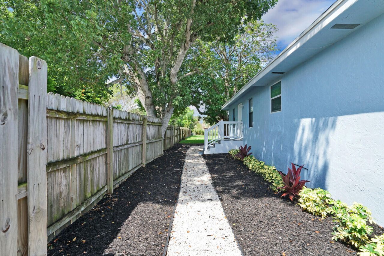 610 SE 2nd Avenue, Delray Beach, FL 33483 Photo