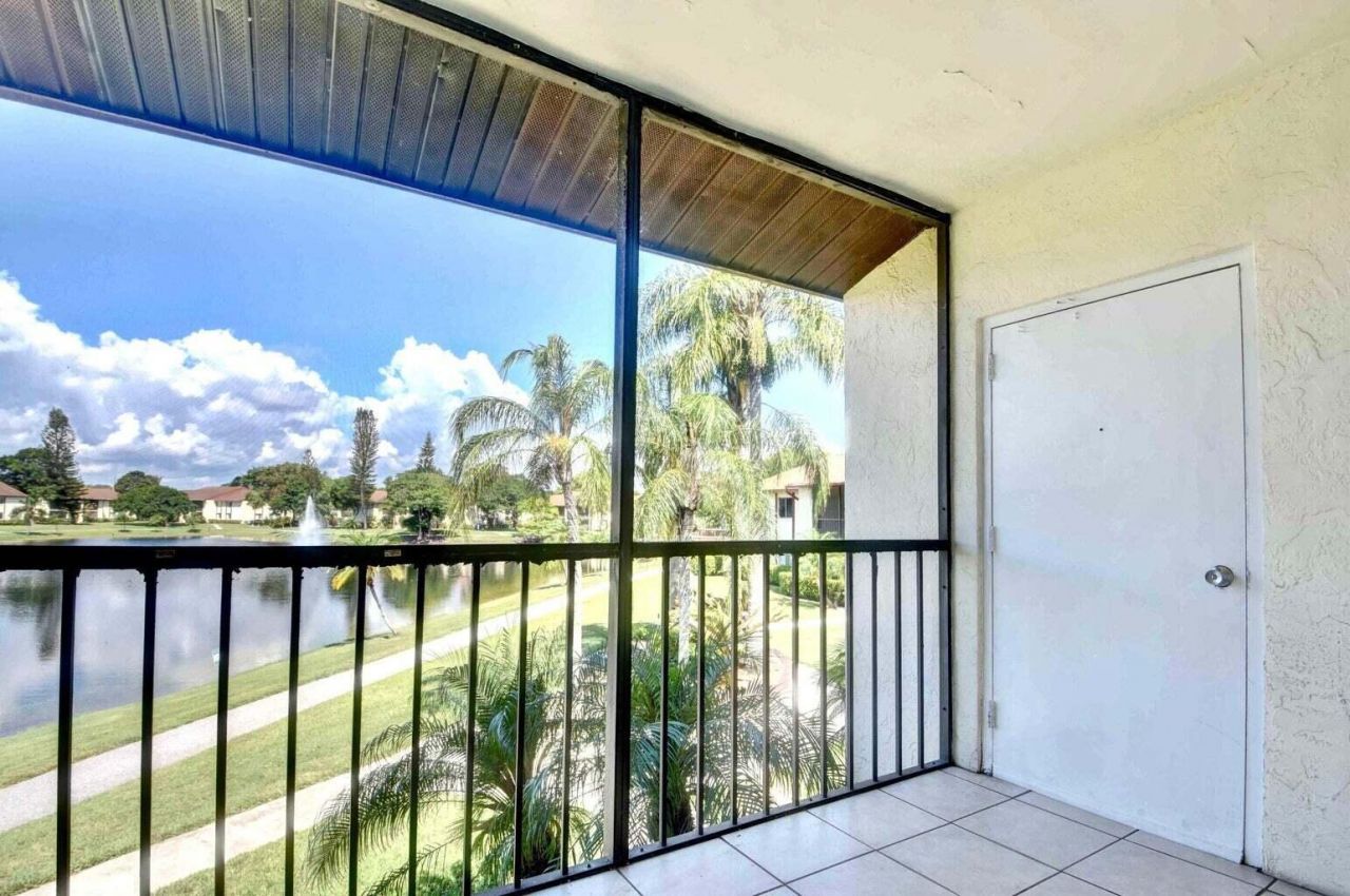 4850 Sable Pine Circle, Unit B2, West Palm Beach, FL 33417 Photo