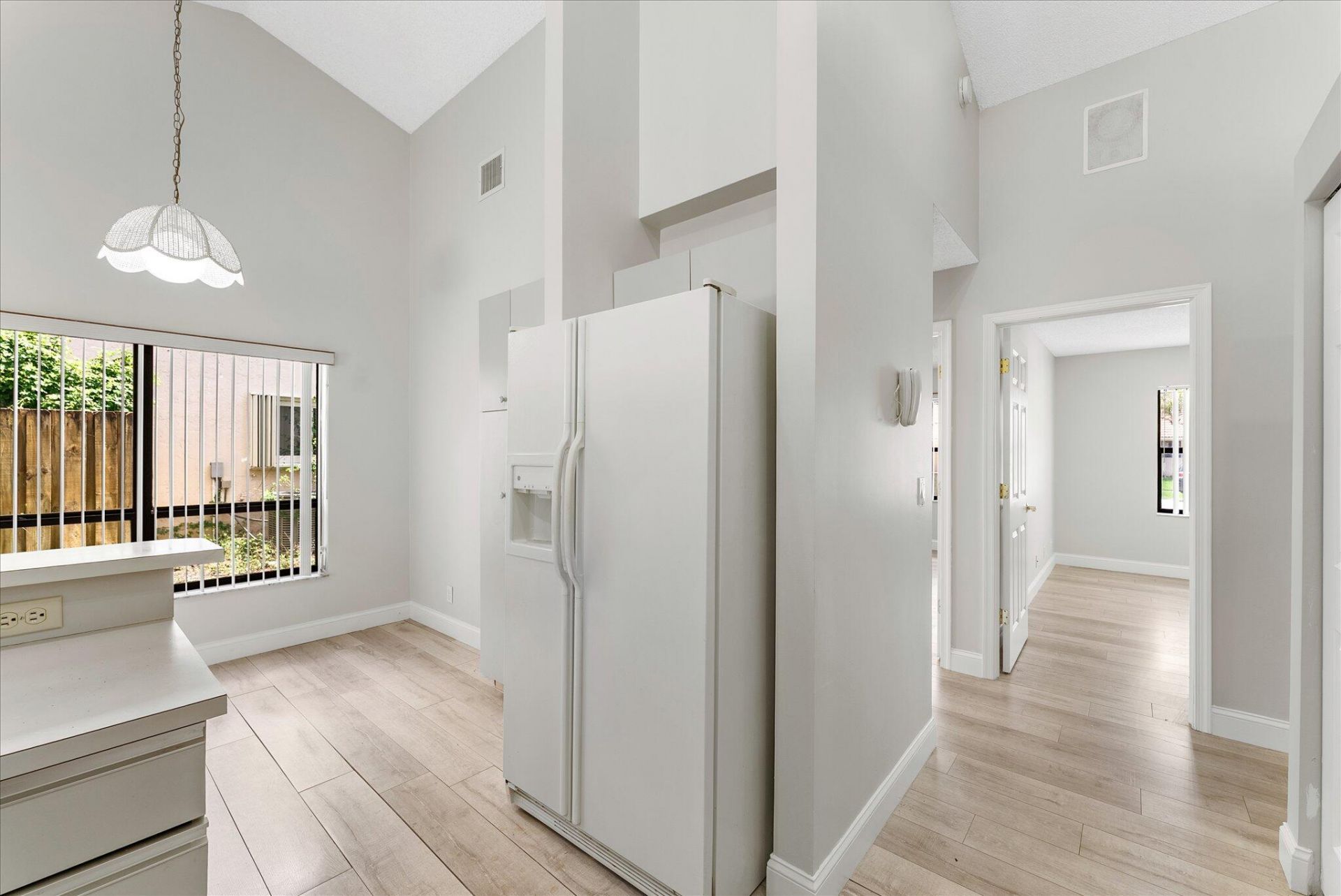 5809 Sun Pointe Circle, Boynton Beach, FL 33437 Photo