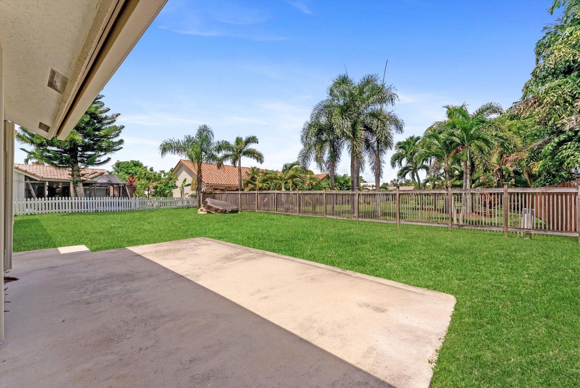 5809 Sun Pointe Circle, Boynton Beach, FL 33437 Photo