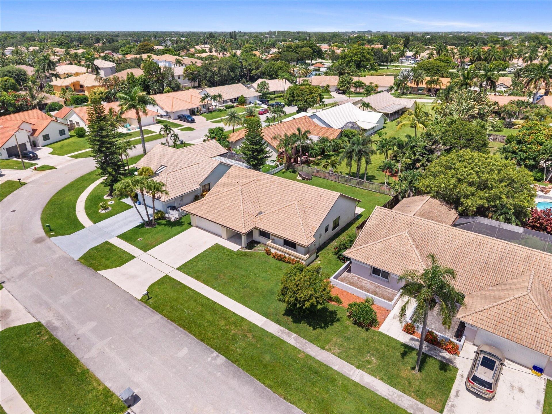 5809 Sun Pointe Circle, Boynton Beach, FL 33437 Photo