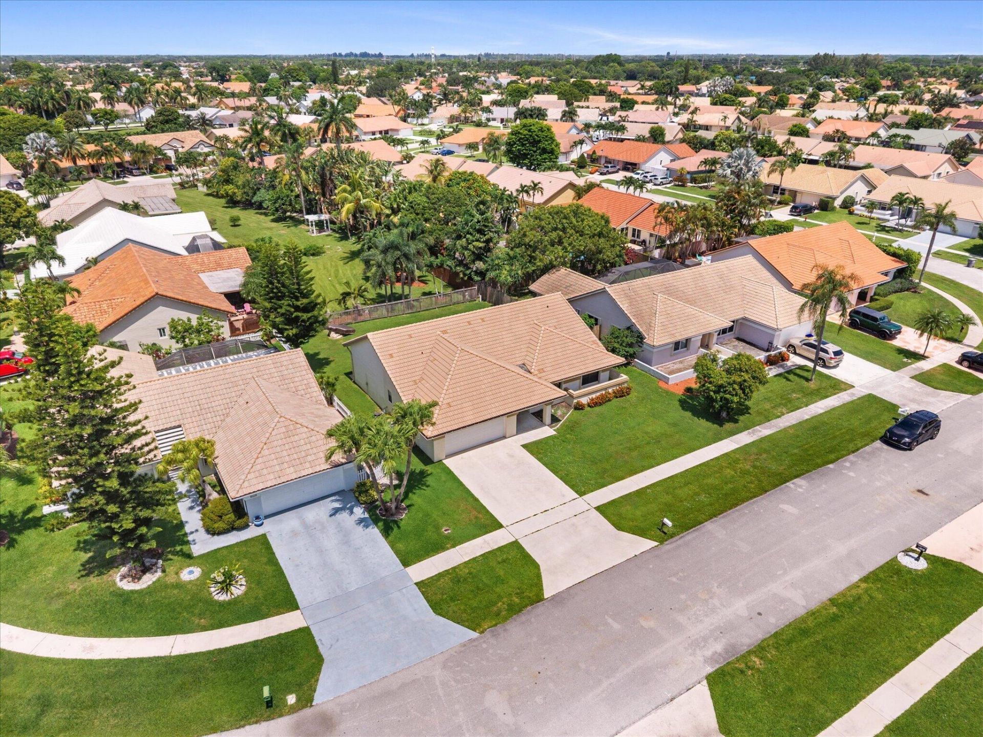 5809 Sun Pointe Circle, Boynton Beach, FL 33437 Photo