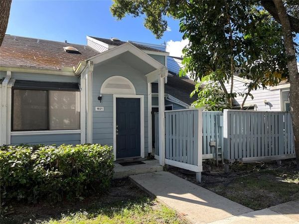 1821 Racquet Court, Unit 1821, North Lauderdale, FL 33068