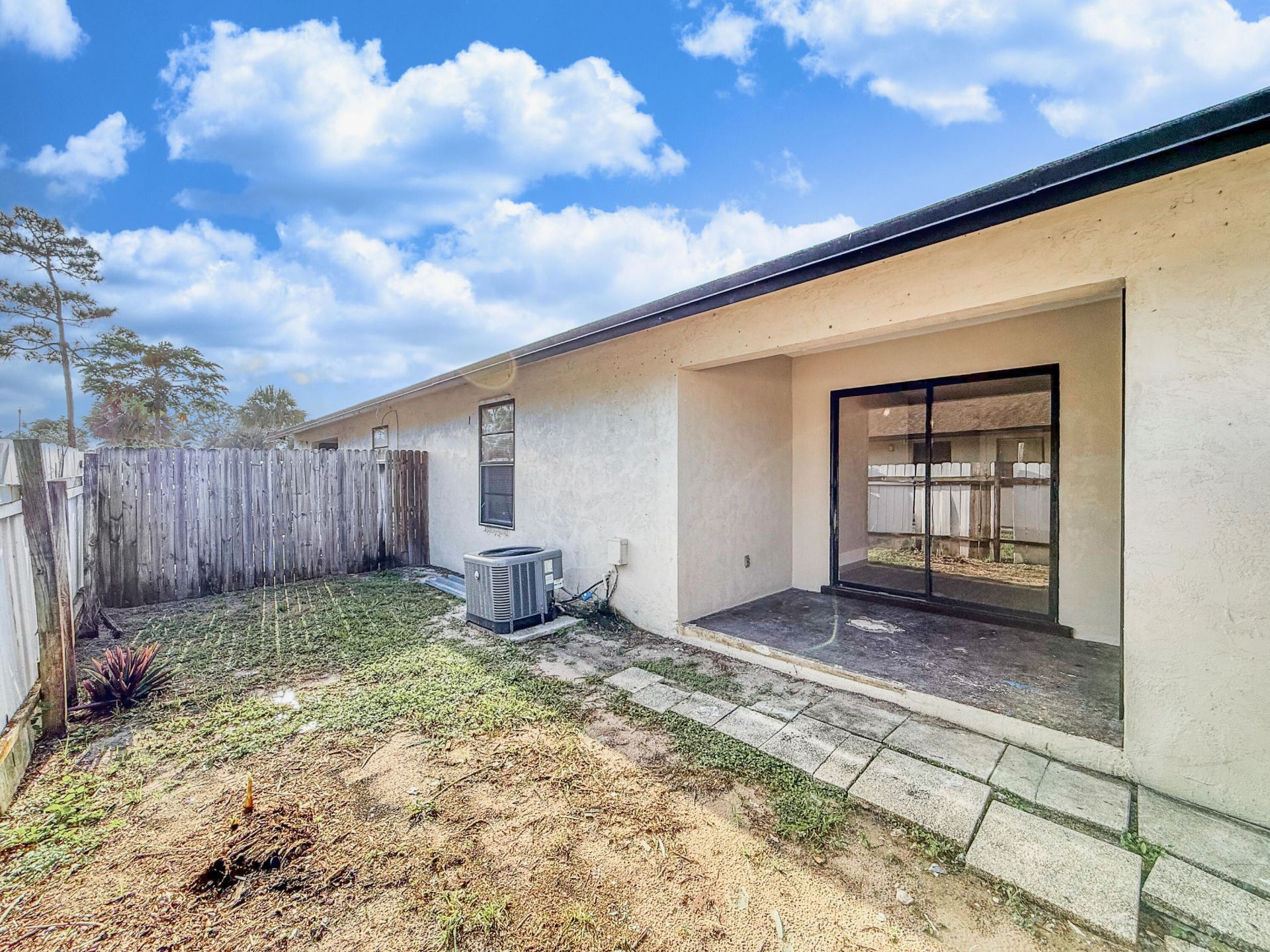 3082 Swain Boulevard, Greenacres, FL 33463 Photo