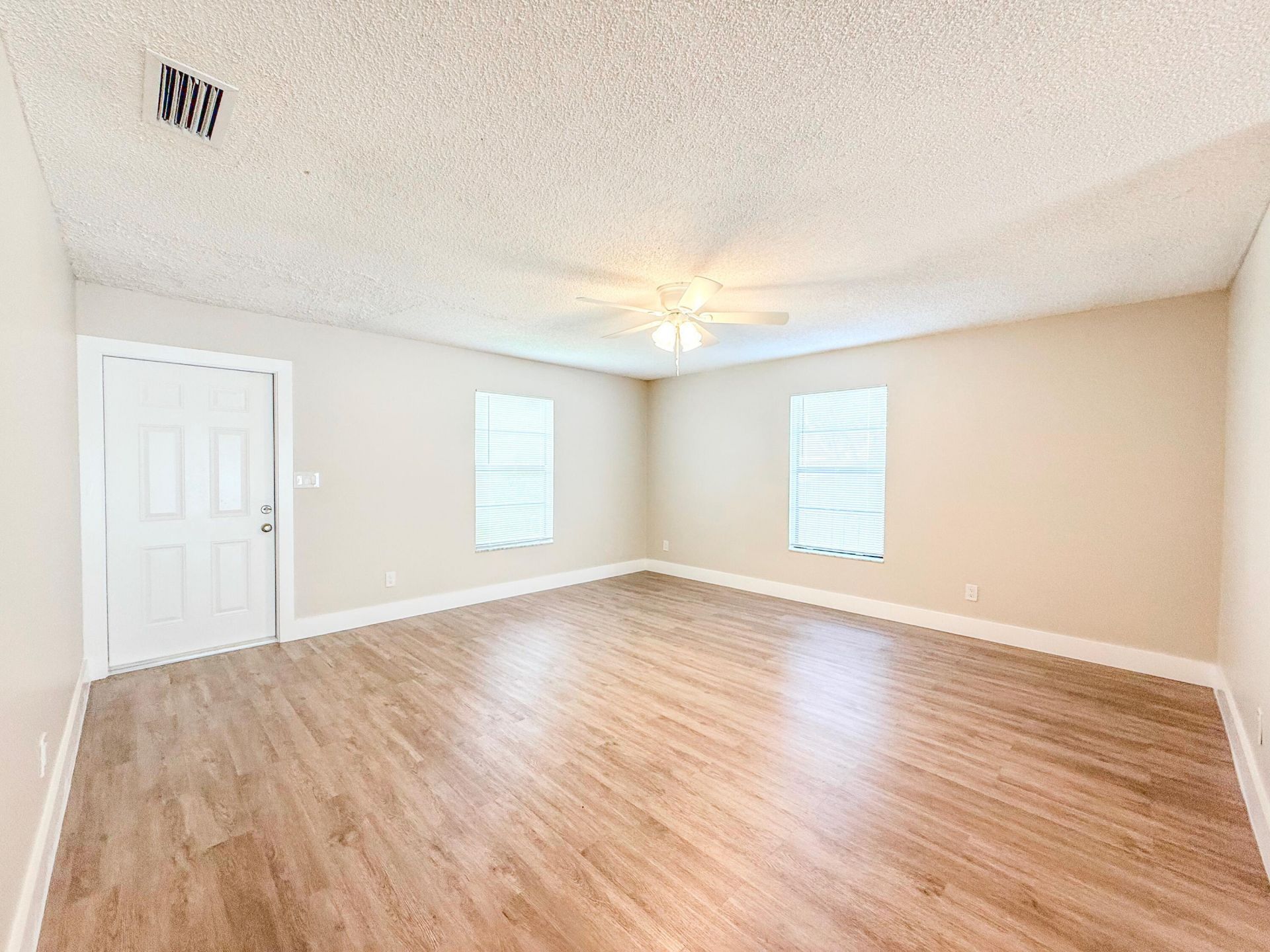 3082 Swain Boulevard, Greenacres, FL 33463 Photo