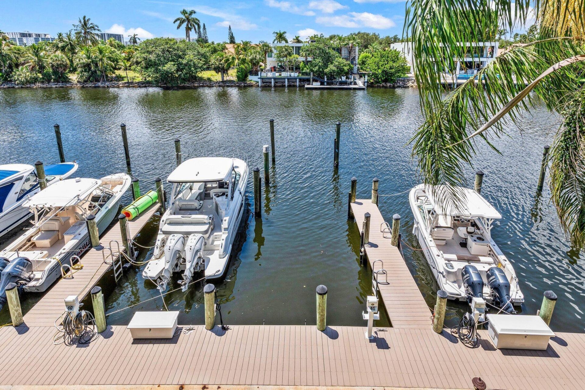 210 Captains Walk, Unit 711, Delray Beach, FL 33483 Photo