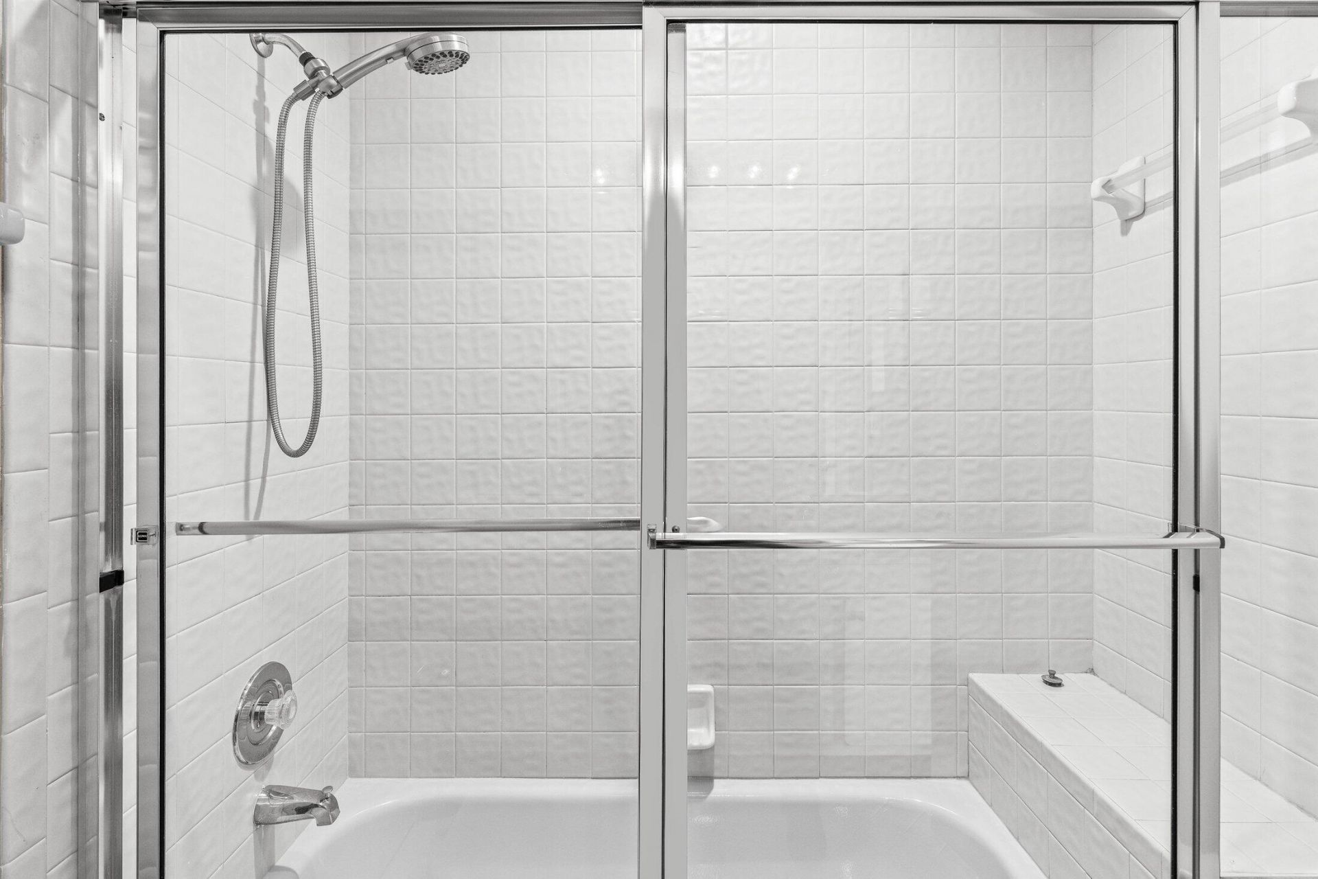 210 Captains Walk, Unit 711, Delray Beach, FL 33483 Photo