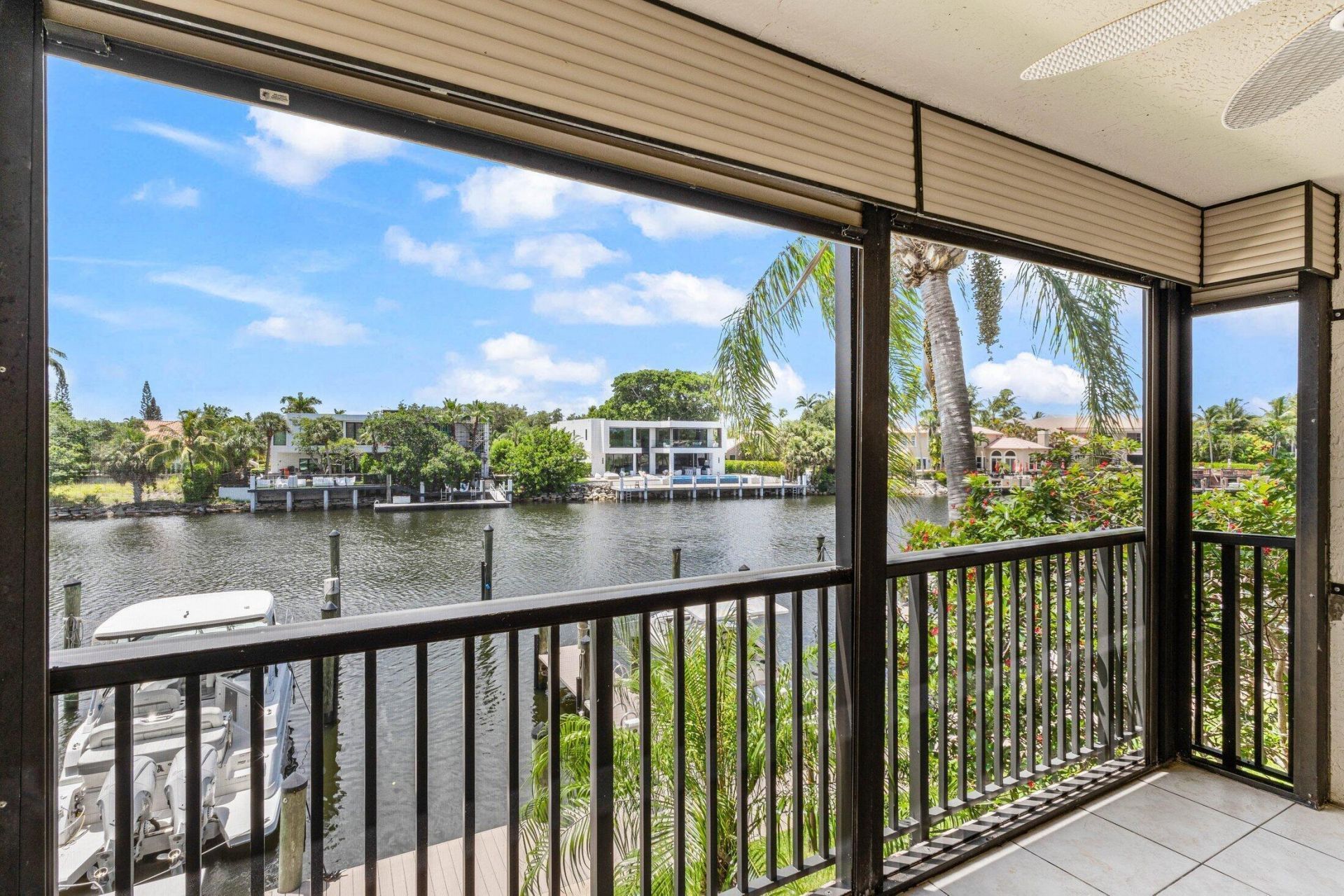 210 Captains Walk, Unit 711, Delray Beach, FL 33483 Photo