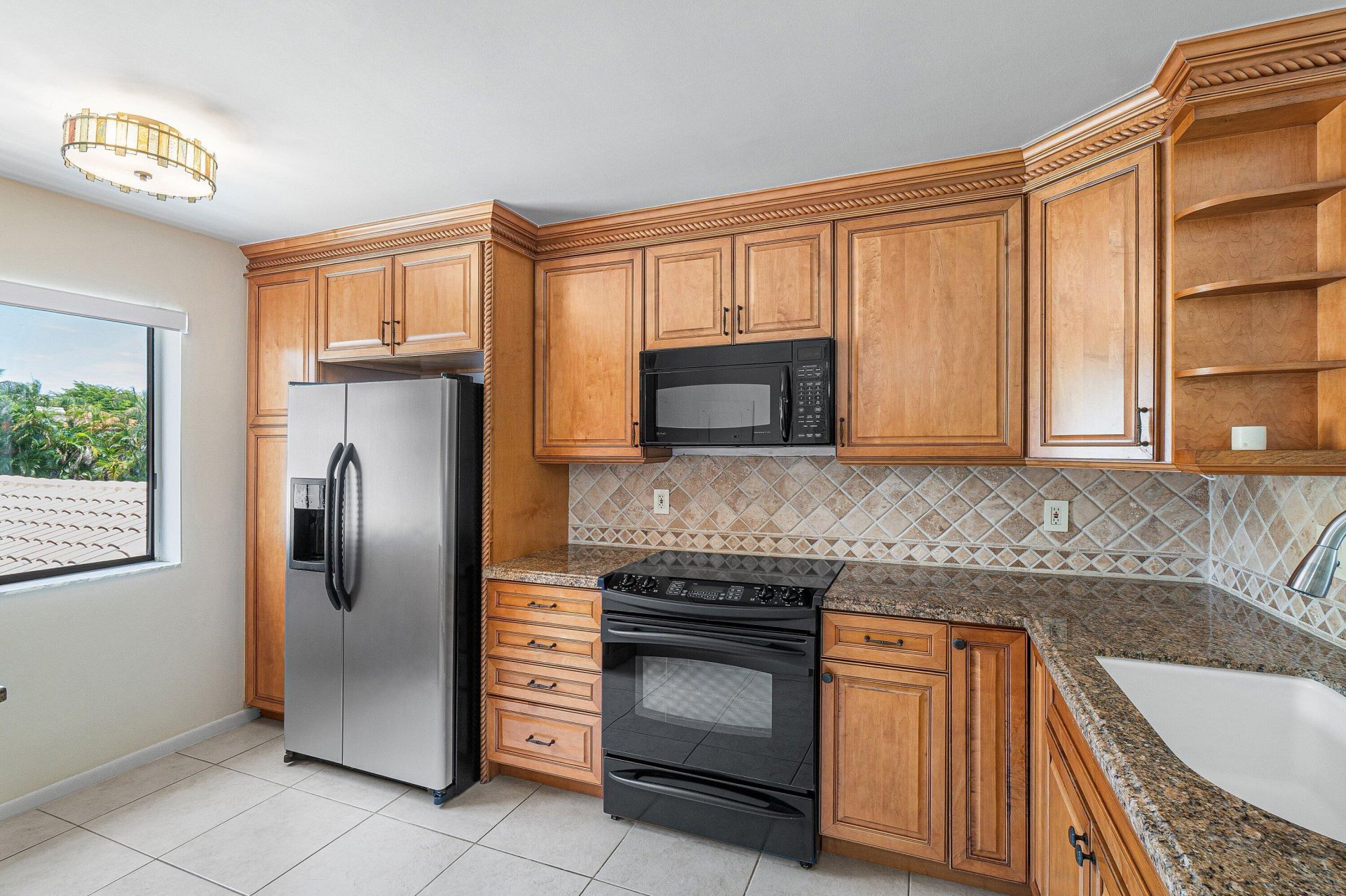 210 Captains Walk, Unit 711, Delray Beach, FL 33483 Photo
