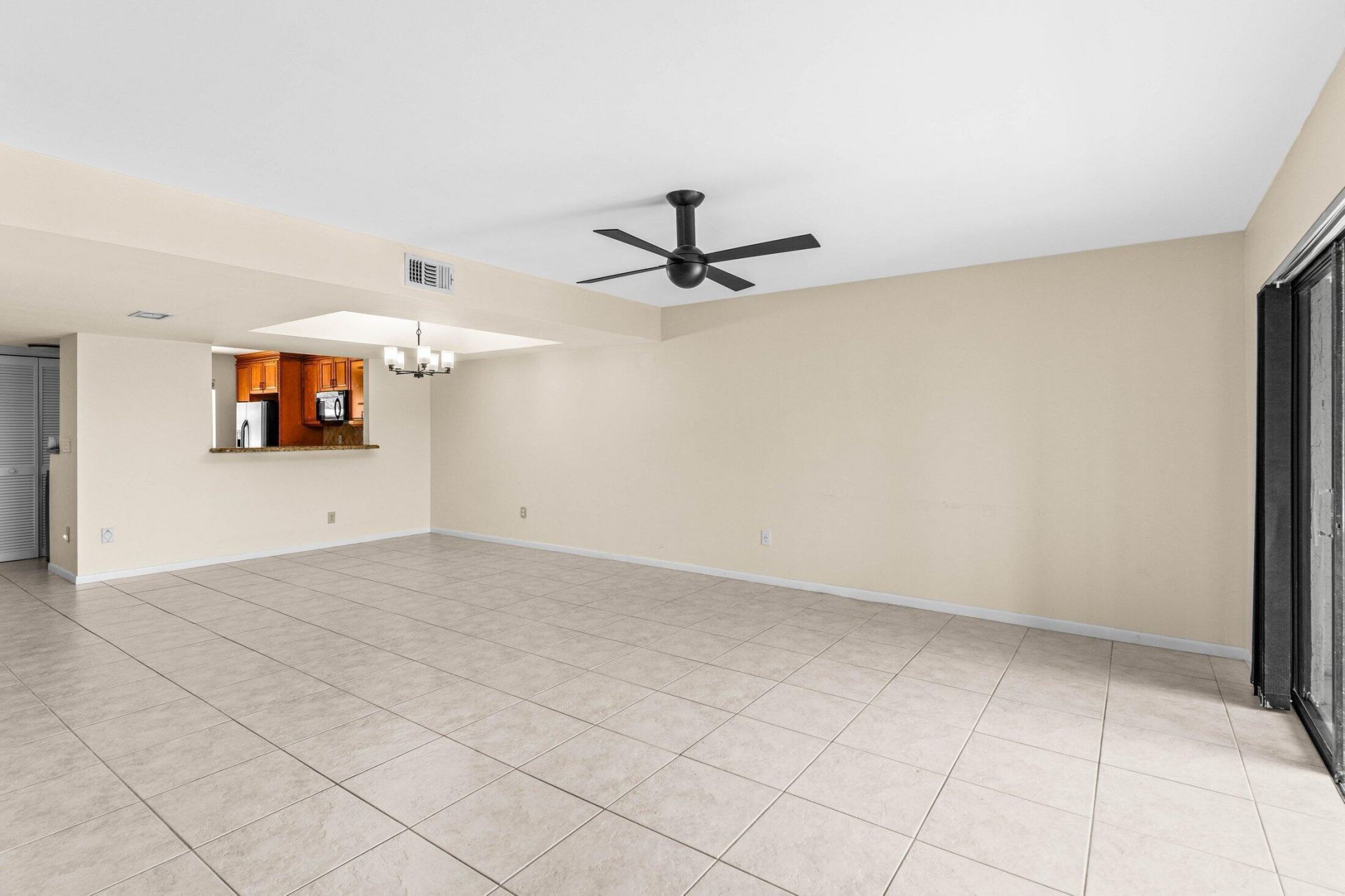 210 Captains Walk, Unit 711, Delray Beach, FL 33483 Photo