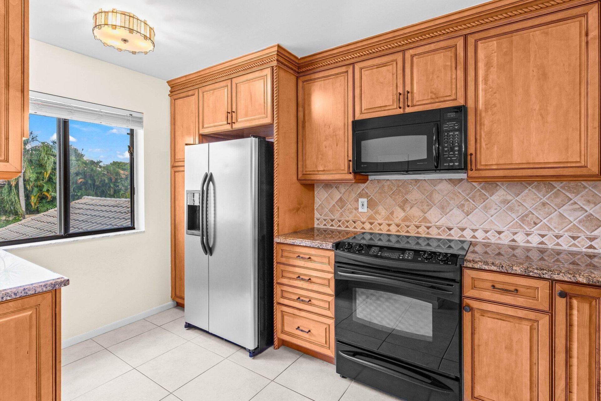 210 Captains Walk, Unit 711, Delray Beach, FL 33483 Photo