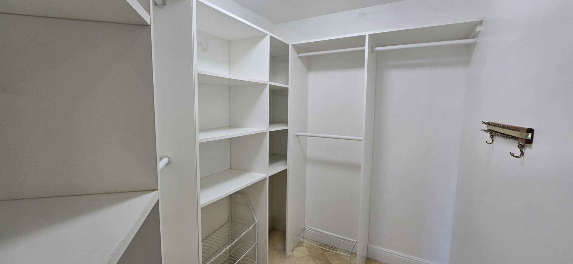200 Waterway Road, Unit 104, Tequesta, FL 33469 Photo