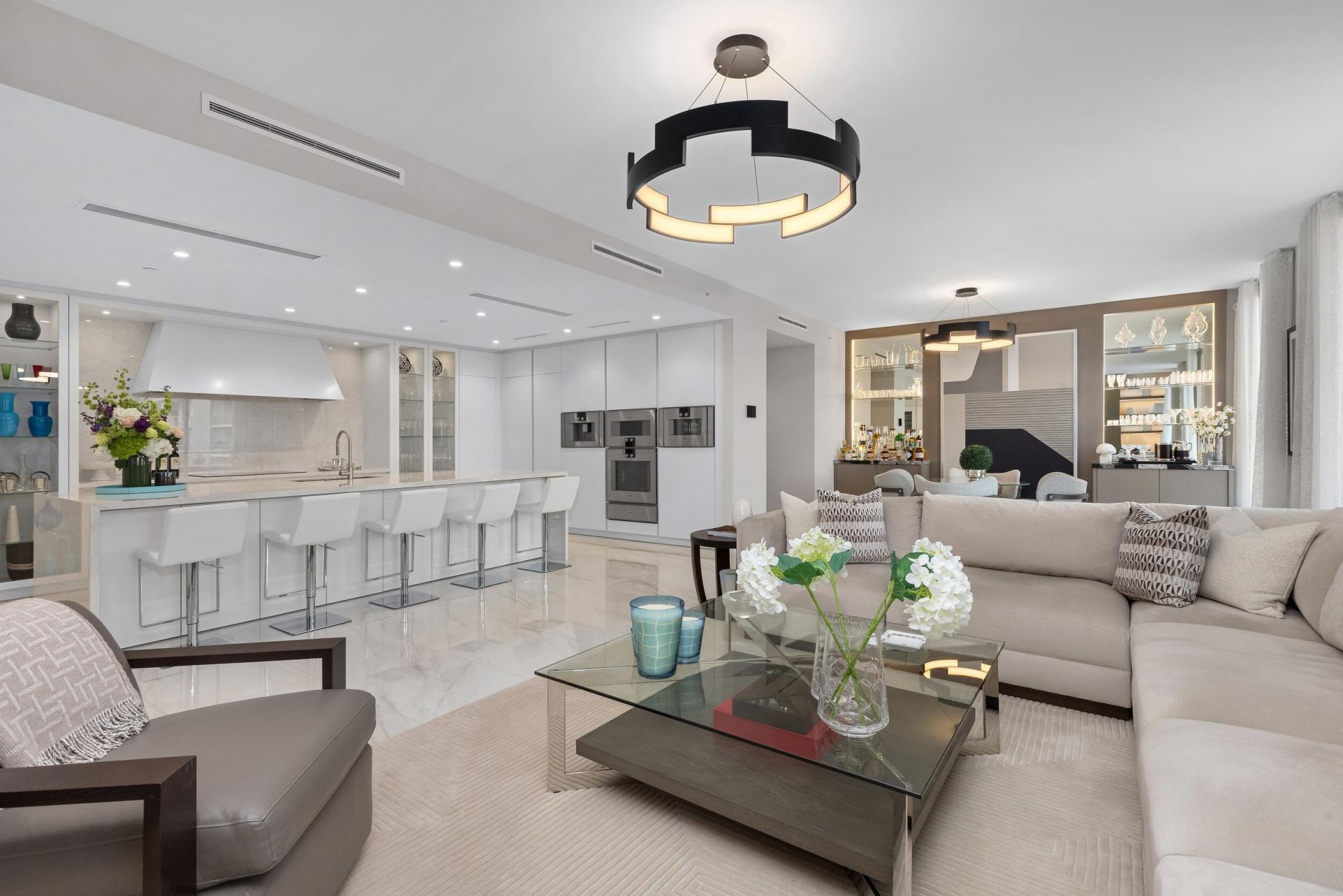 210 SE Mizner Boulevard, Unit 703, Boca Raton, FL 33432 Photo