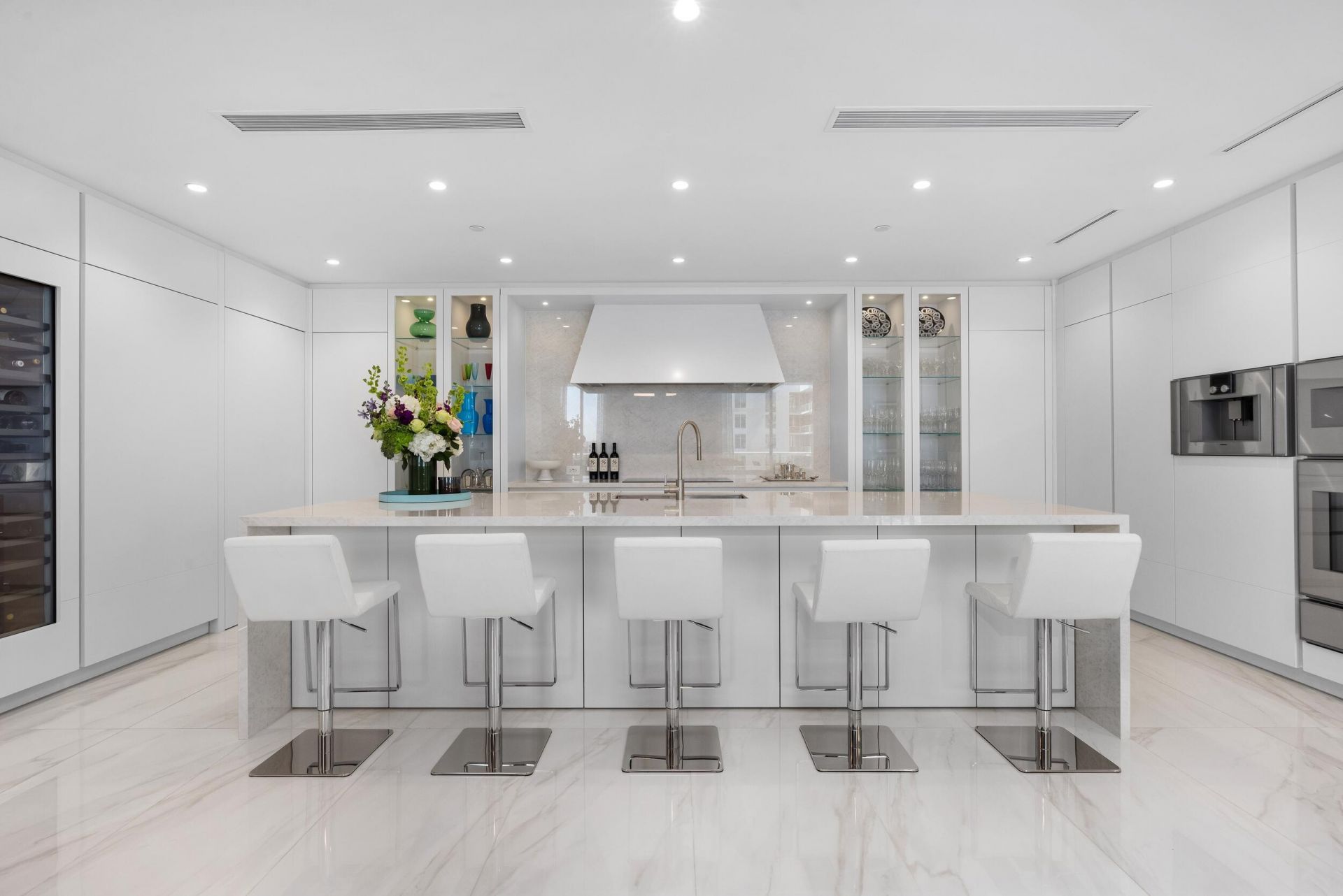 210 SE Mizner Boulevard, Unit 703, Boca Raton, FL 33432 Photo