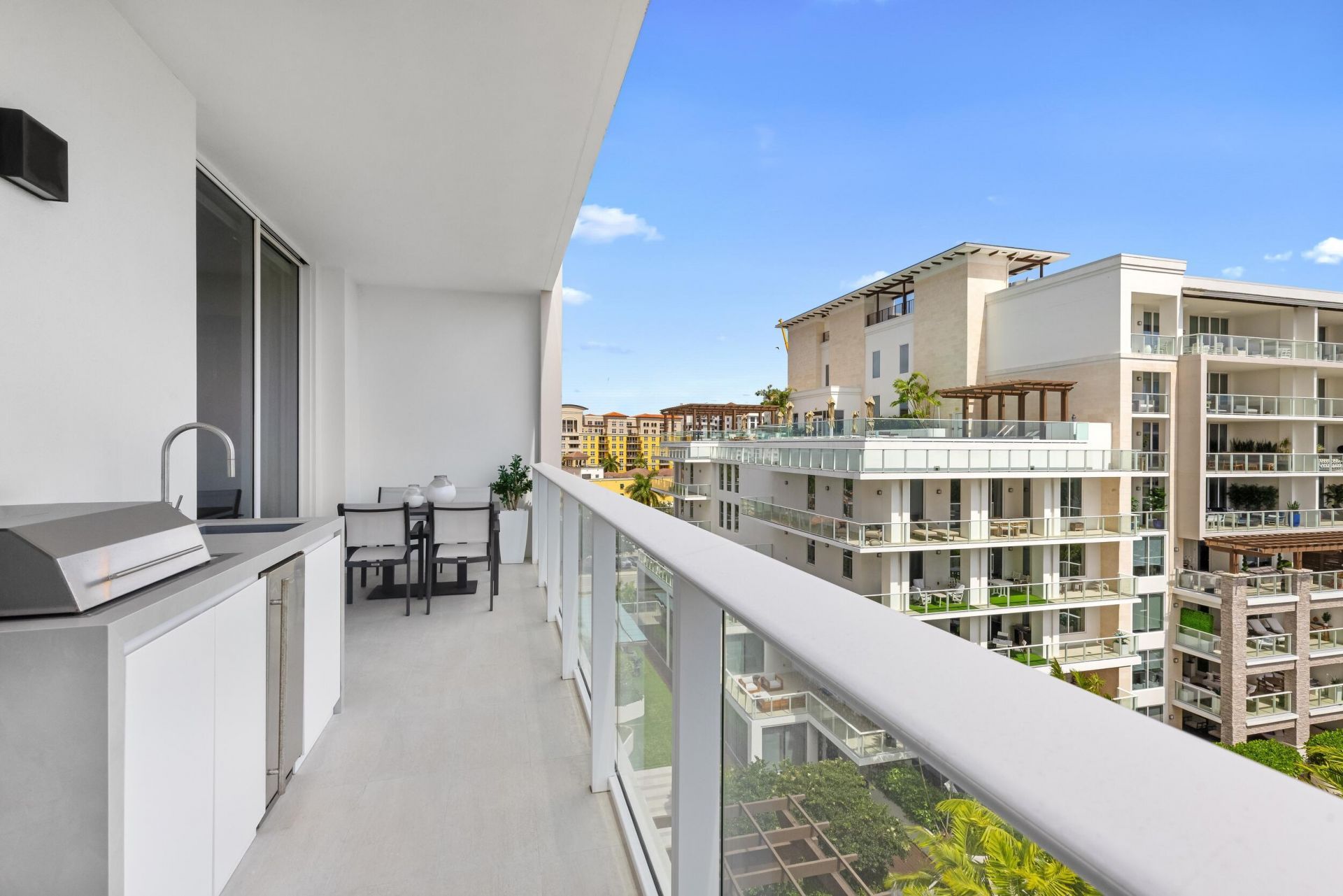210 SE Mizner Boulevard, Unit 703, Boca Raton, FL 33432 Photo
