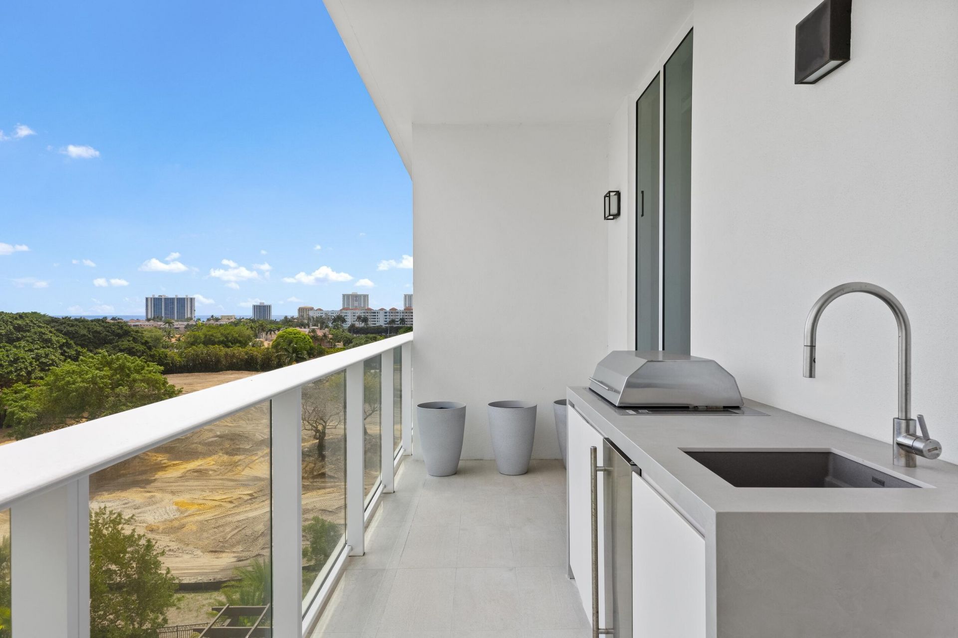 210 SE Mizner Boulevard, Unit 703, Boca Raton, FL 33432 Photo