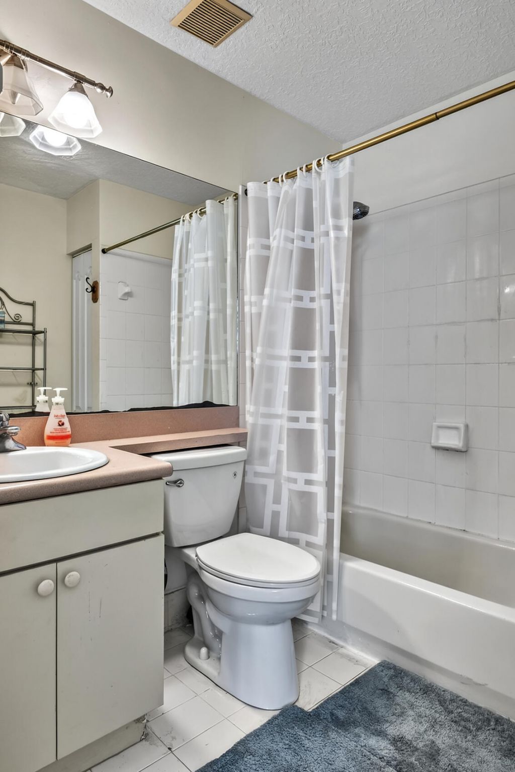 10334 SW 164th Place, Miami, FL 33196 Photo