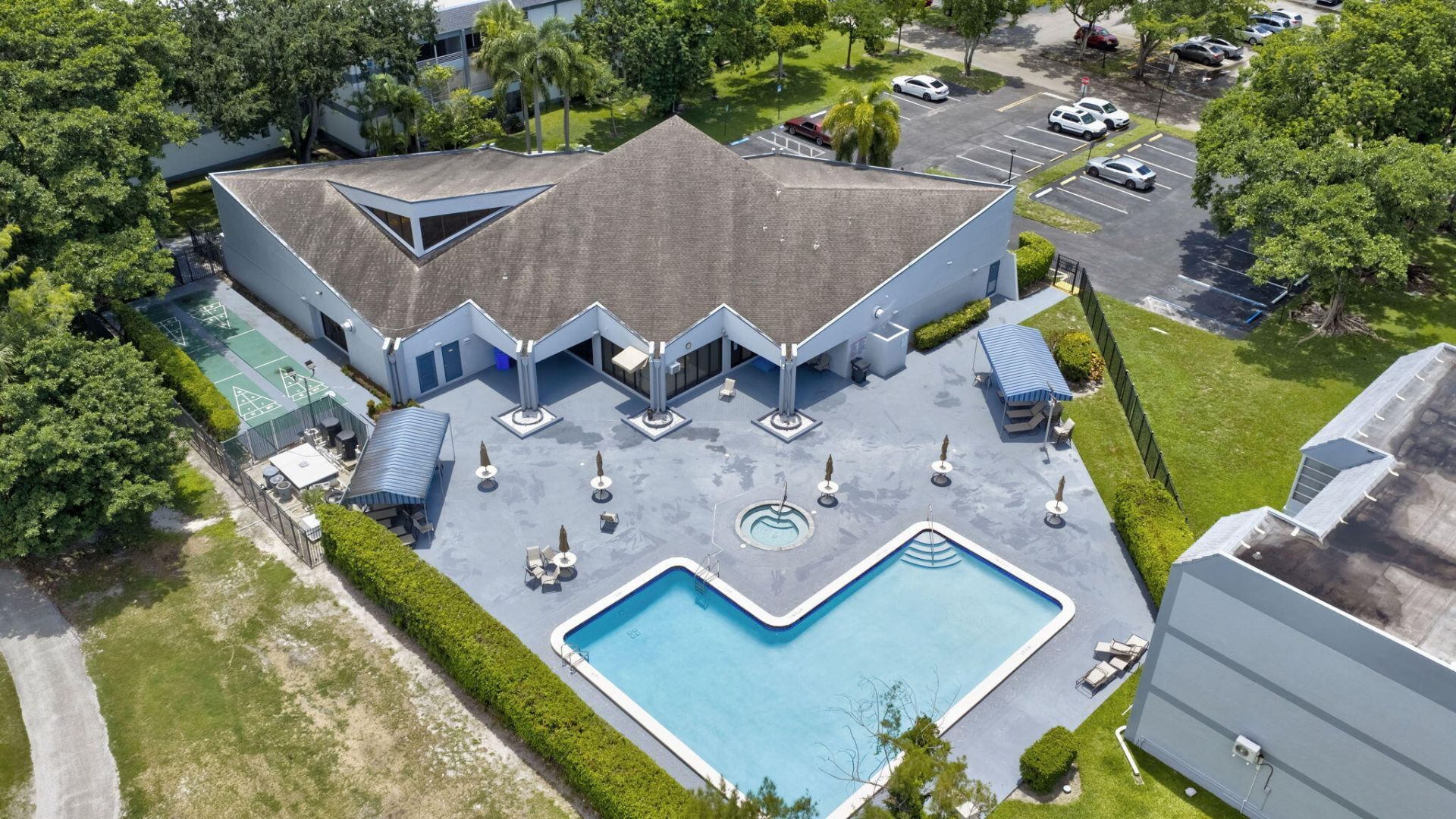 8360 Sands Point Boulevard, Unit G102, Tamarac, FL 33321 Photo