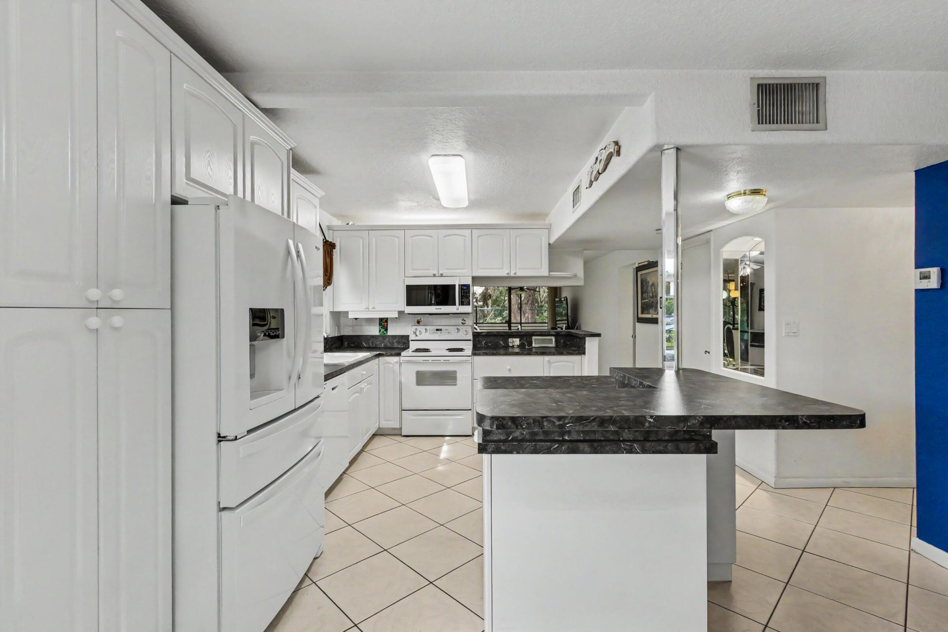 7515 NW 79th Avenue, Unit 109, Tamarac, FL 33321 Photo