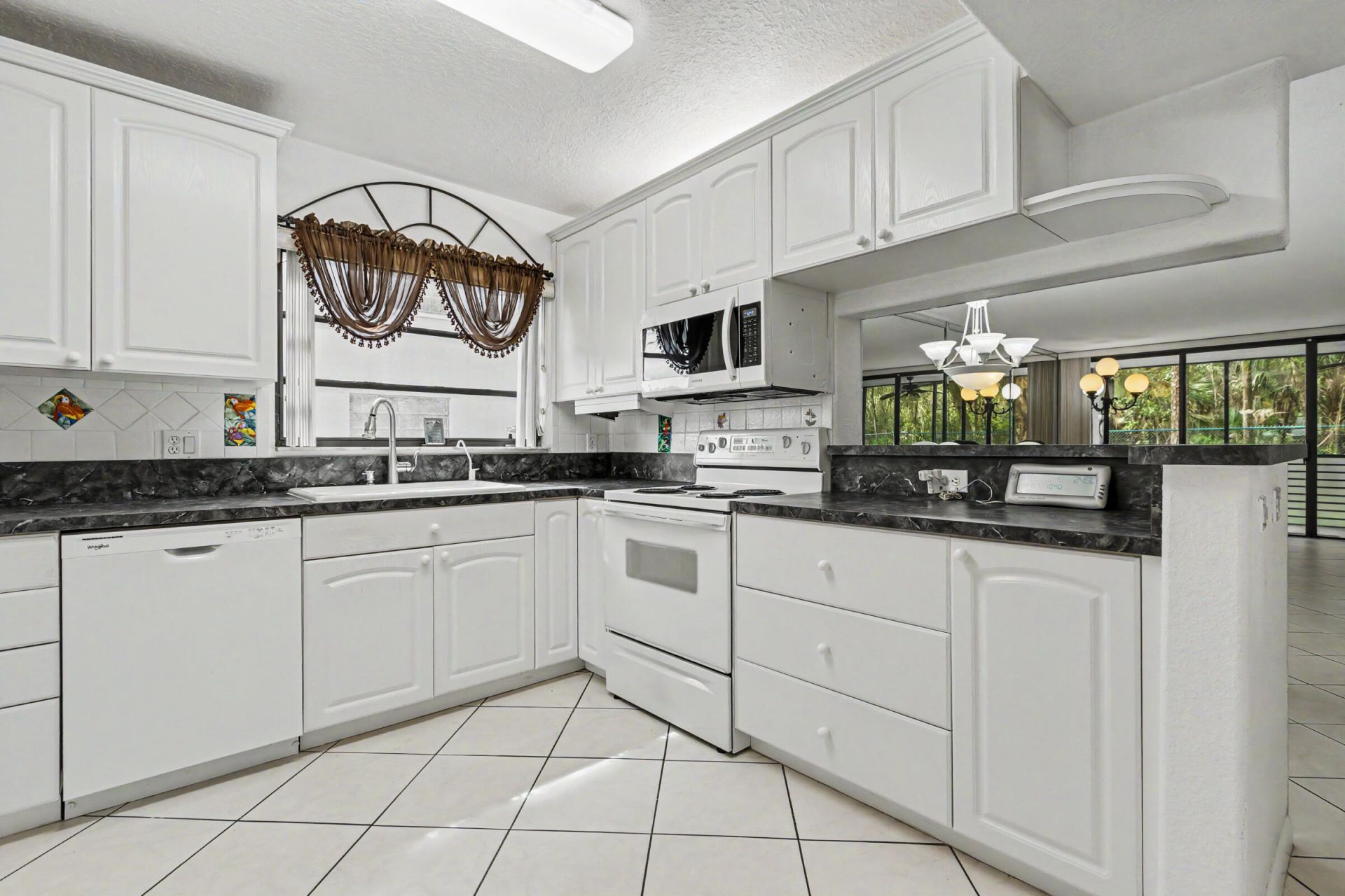 7515 NW 79th Avenue, Unit 109, Tamarac, FL 33321 Photo