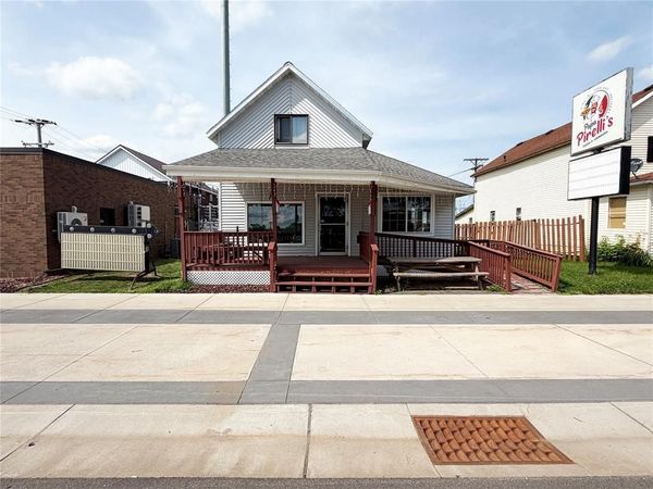 613 E La Salle Avenue, Barron, WI 54812