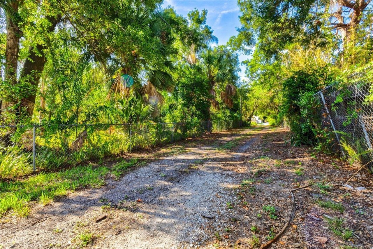 1208 28th Street W, Bradenton, FL 34205 Photo
