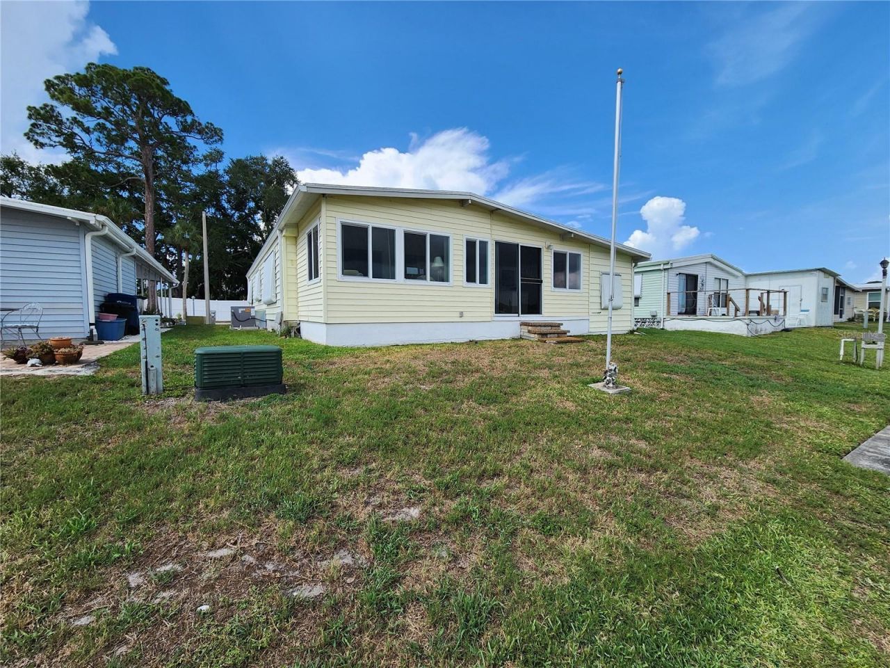 808 53rd Avenue E, Unit 169, Bradenton, FL 34203 Photo