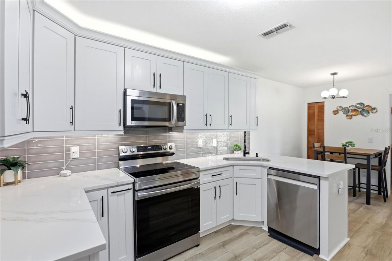 648 Northbridge Drive, Altamonte Springs, FL 32714 Photo