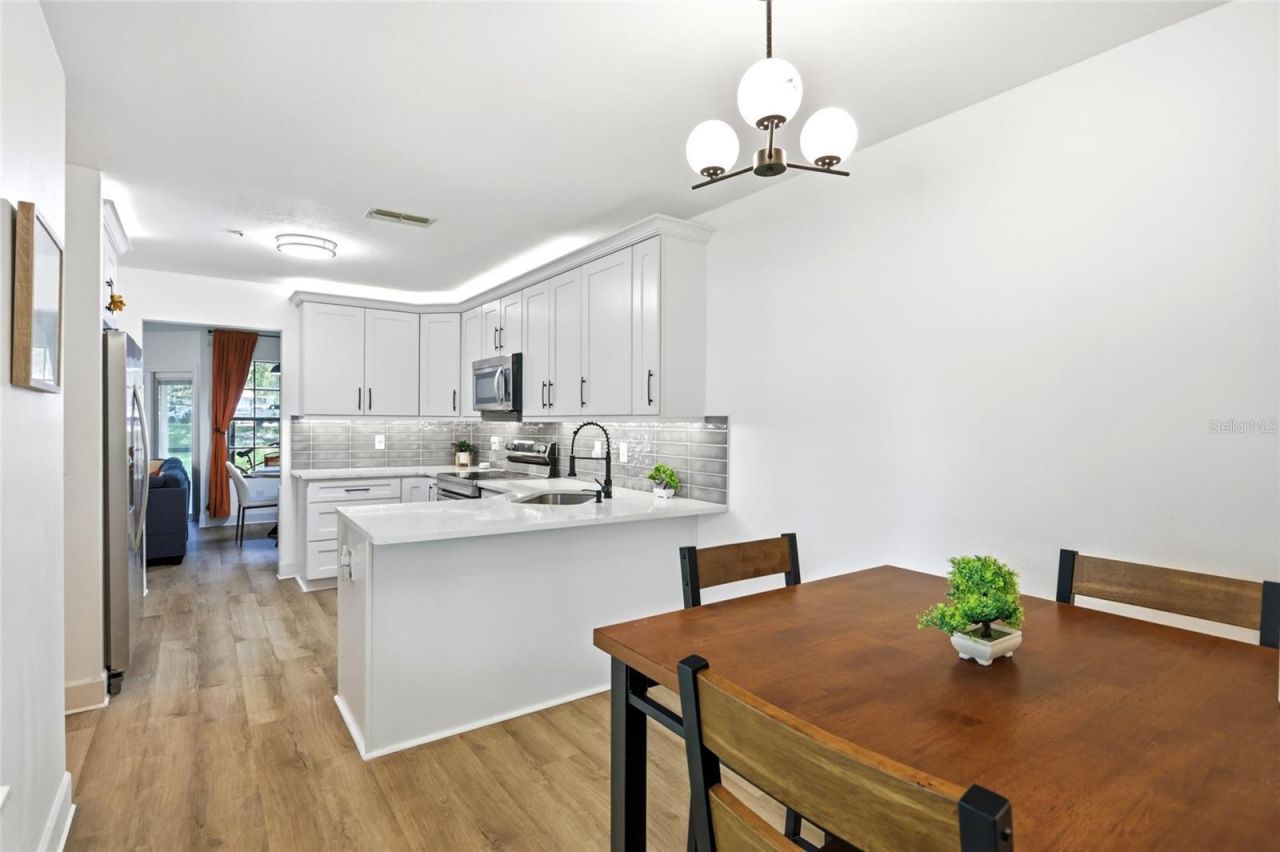648 Northbridge Drive, Altamonte Springs, FL 32714 Photo