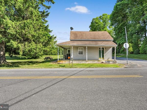 70 STRACK DRIVE , MYERSTOWN, PA 17067