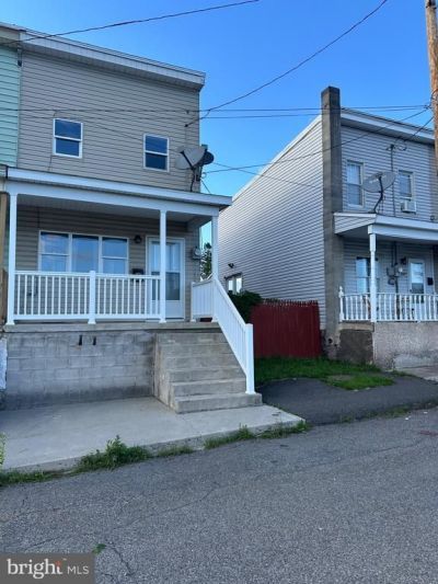 531 W HOWARD STREET, FRACKVILLE, PA 17931