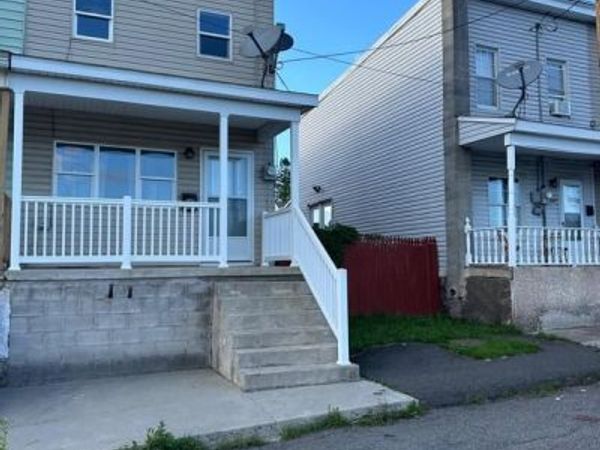 531 W HOWARD STREET, FRACKVILLE, PA 17931