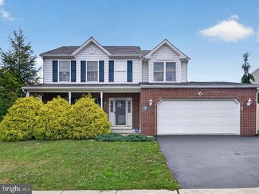 2119 BARLEY DRIVE, QUAKERTOWN, PA 18951