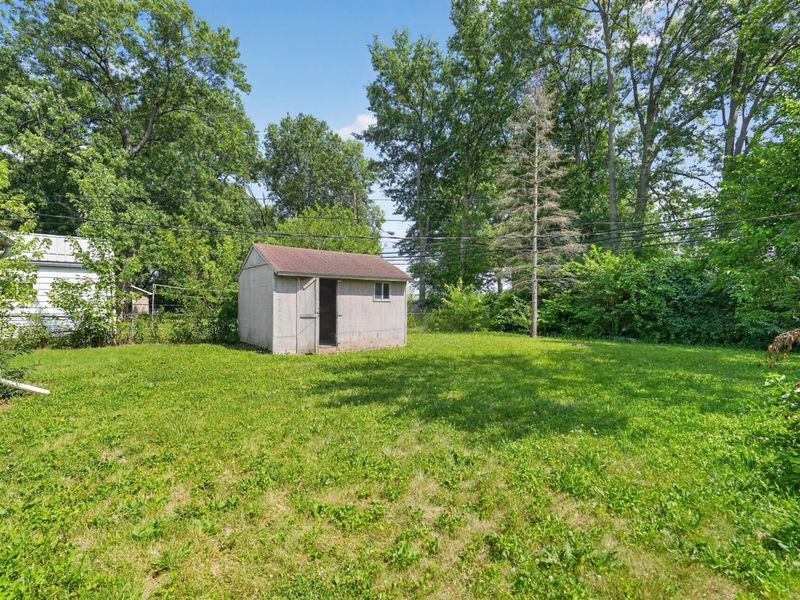 5169 Mapleridge Drive , Columbus, OH 43232 Photo 16