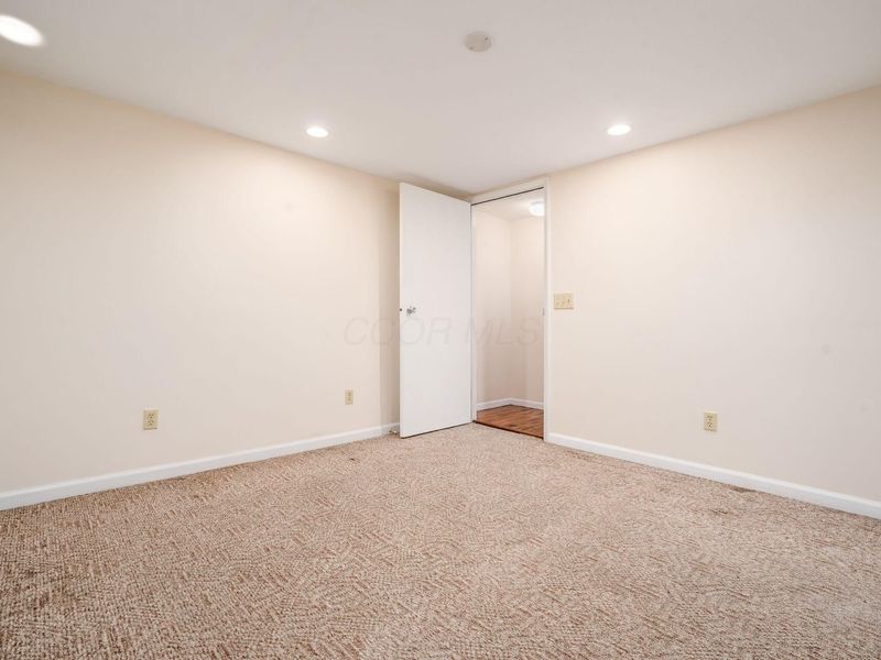 5707 Ashcroft Lane, Unit 160A, Hilliard, OH 43026 Photo 19