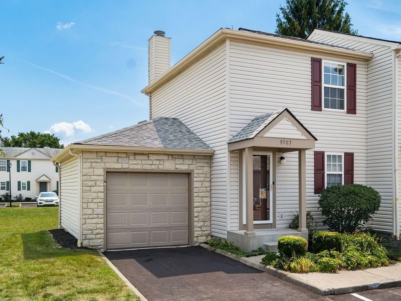 5707 Ashcroft Lane, Unit 160A, Hilliard, OH 43026 Photo 2