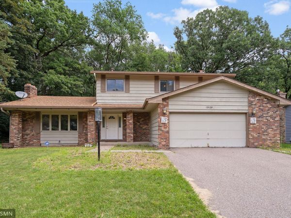 12629 Parkwood Drive , Burnsville, MN 55337