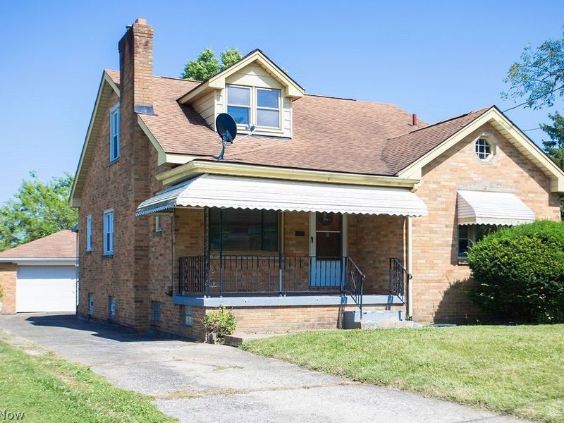 415 N Hartford Avenue, Youngstown, OH 44509 Photo 2