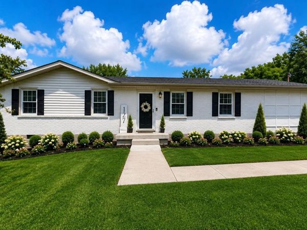127 Vulco Dr, Hendersonville, TN 37075