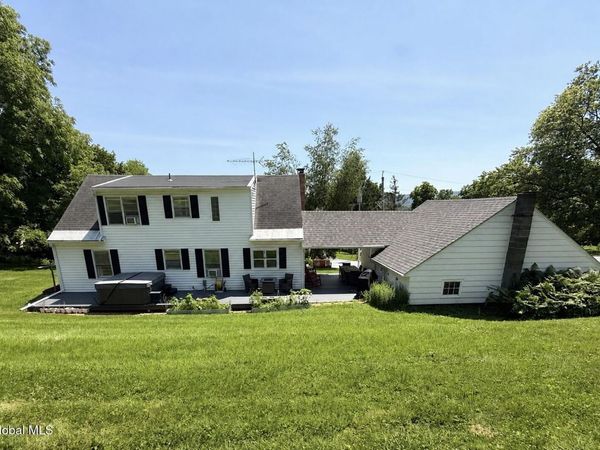 36 Ball St Extension, Hoosick Falls, NY 12090